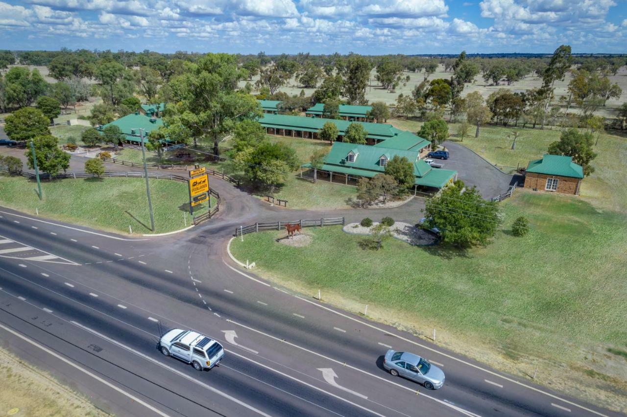 Overlander Homestead Motel โรมา ภายนอก รูปภาพ